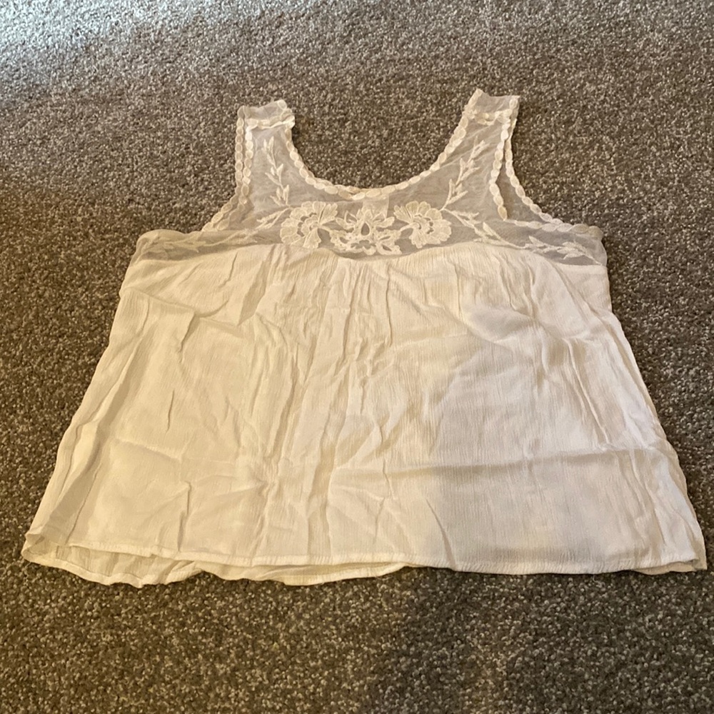 White tank top with mesh and embroidered flowers
